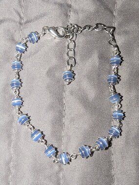 $1 with Bundle ~ Silver Wire Wrap Bead Bracelet 6439